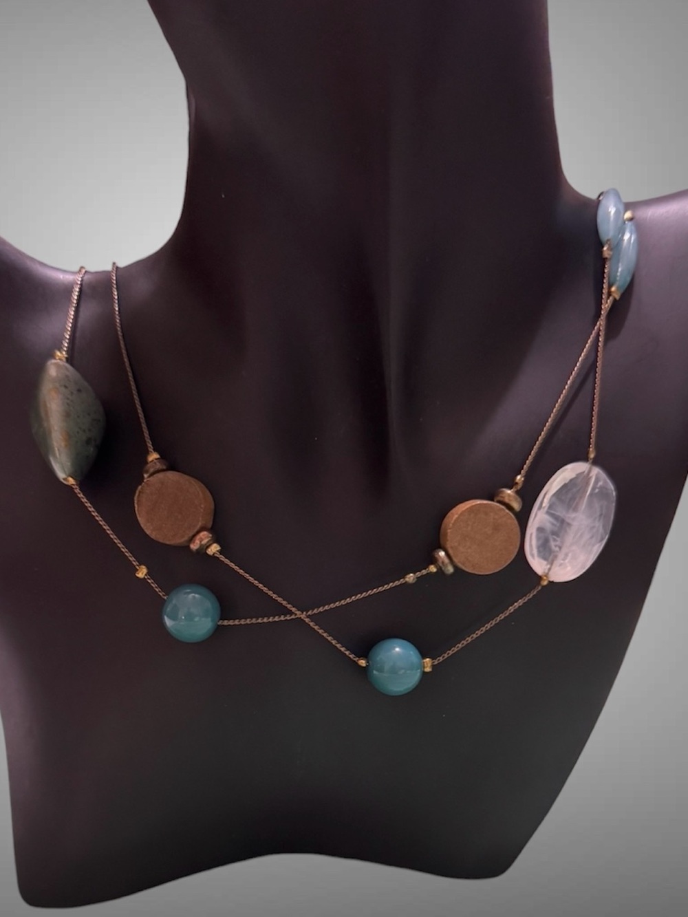 VINTAGE EXTRA LONG FLOATING BEAD NECKLACE